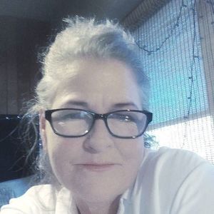 Meet your Posher, Dani